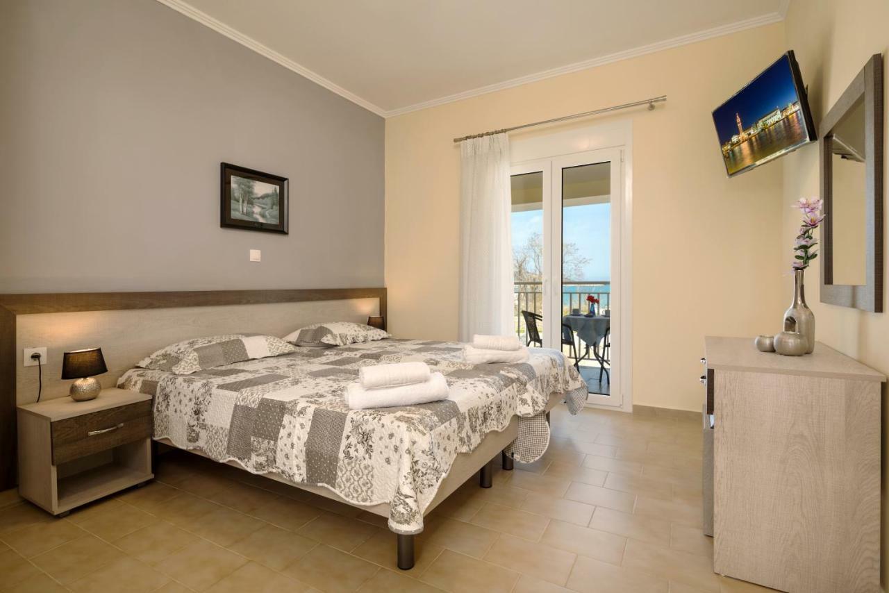 Morfeas Zante Apartments エクステリア 写真