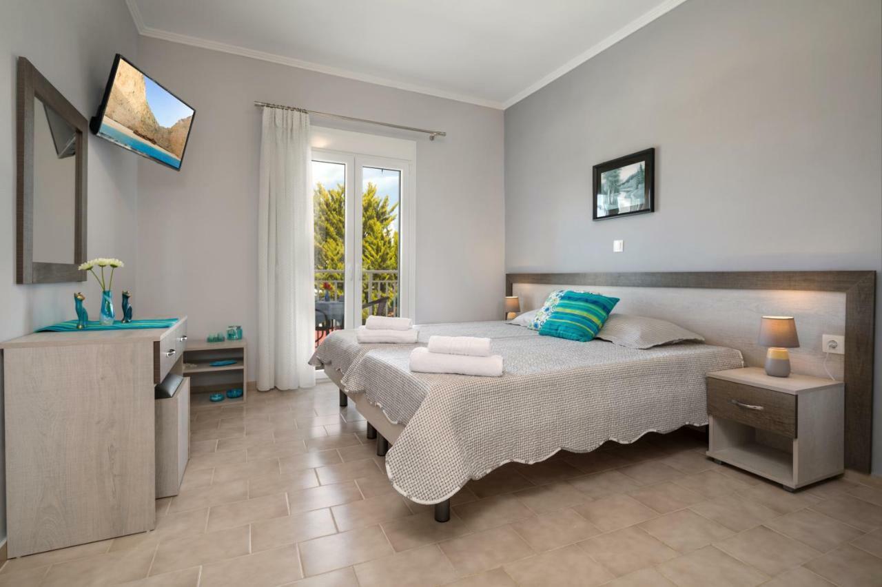 Morfeas Zante Apartments エクステリア 写真